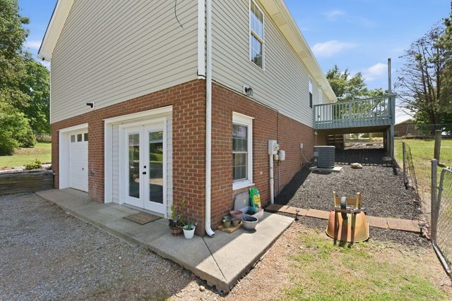 1346 Shahan Rd, Ashland City, TN 37015