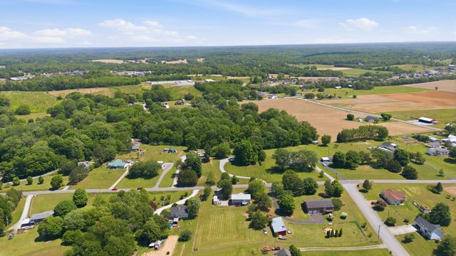 1346 Shahan Rd, Ashland City, TN 37015