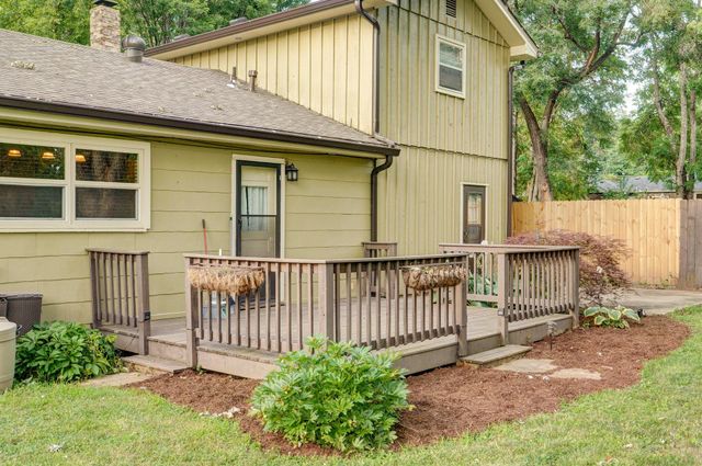 412 East Wayland Street, Springfield, MO 65807