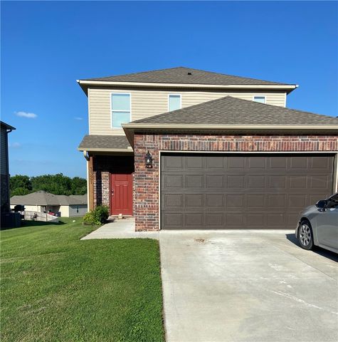 3321 Red Tail Way, Farmington, AR 72730
