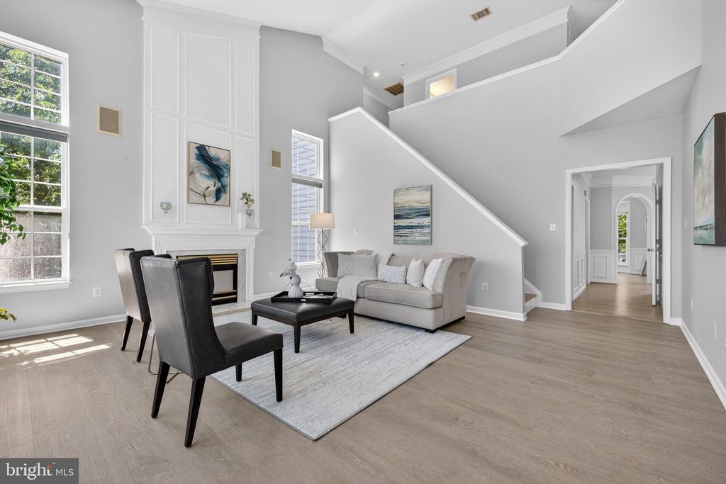 Image 11 of property listing at 13521 SANDERLING PL, Germantown, MD 20874
