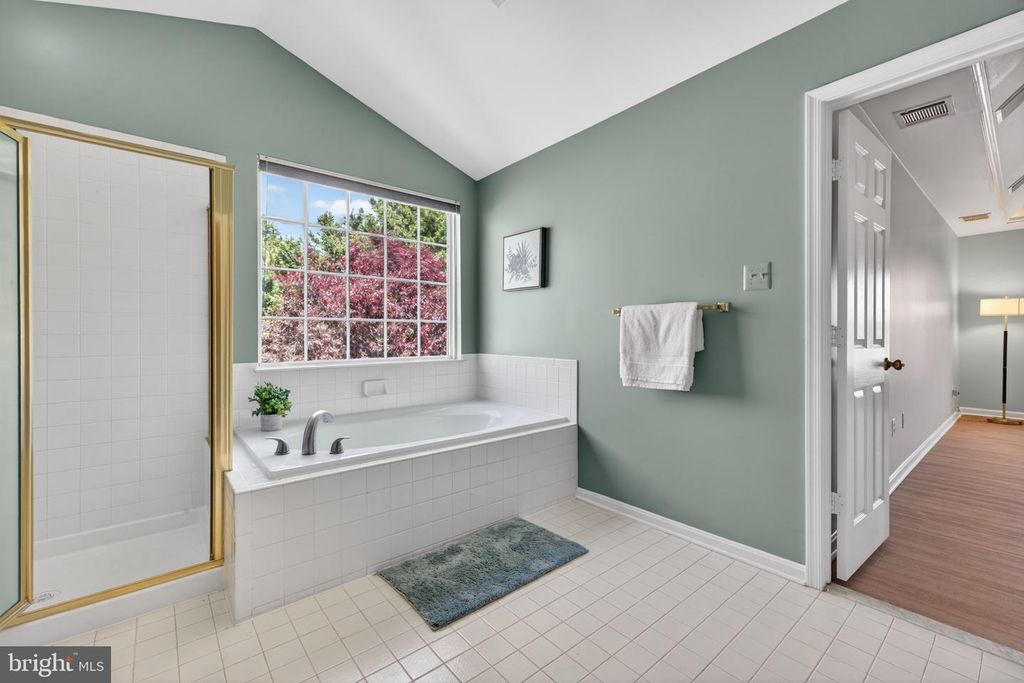 Image 27 of property listing at 13521 SANDERLING PL, Germantown, MD 20874