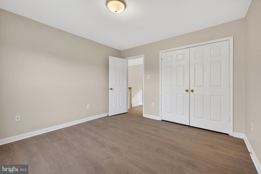 Image 30 of property listing at 13521 SANDERLING PL, Germantown, MD 20874