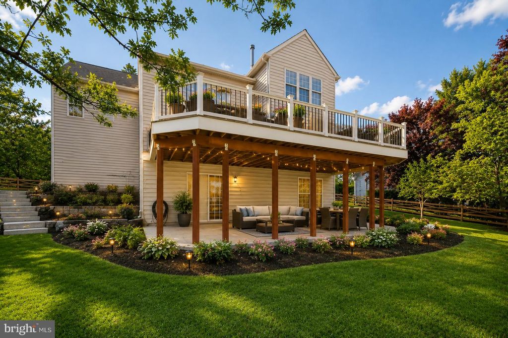 Image 50 of property listing at 13521 SANDERLING PL, Germantown, MD 20874
