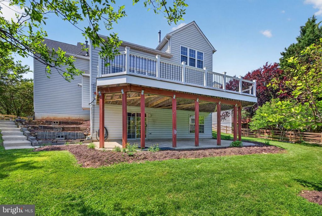 Image 53 of property listing at 13521 SANDERLING PL, Germantown, MD 20874