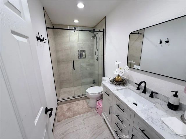 2290 Rohner Court, Simi Valley, CA 93063