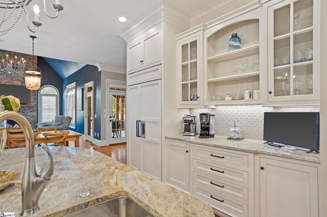 102 Antigua Way, Greer, SC 29650