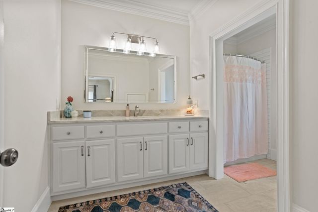 102 Antigua Way, Greer, SC 29650
