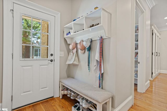 102 Antigua Way, Greer, SC 29650