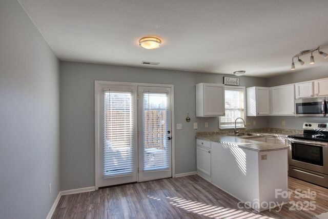 429 Wiltshire Circle, Fletcher, NC 28732