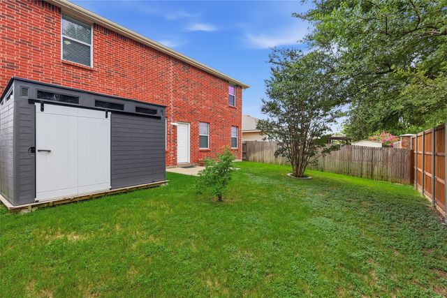 5073 Village Stone Court, Fort Worth, TX 76179