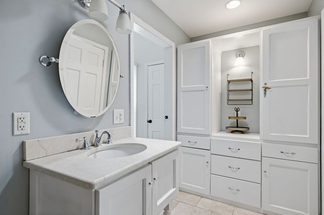 1061 Cliff White Rd, Columbia, TN 38401