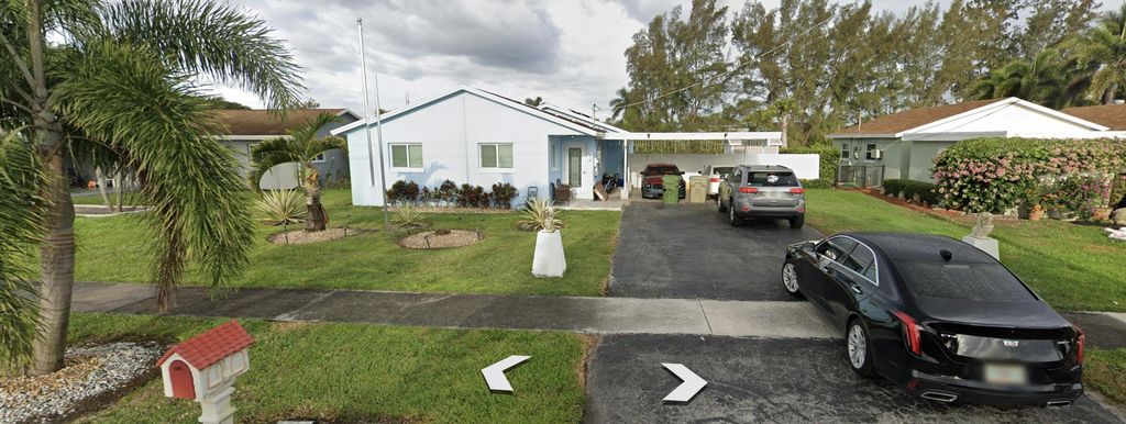 345 Lanier Drive, Palm Springs, FL 33461