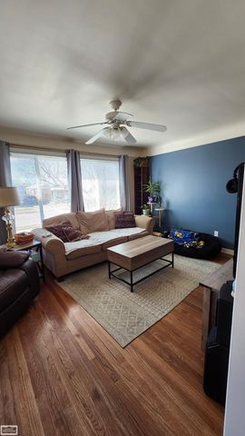 23814 Cushing Street, Eastpointe, MI 48021