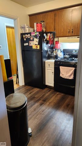 23814 Cushing Street, Eastpointe, MI 48021