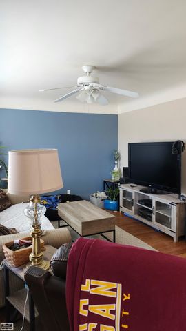 23814 Cushing Street, Eastpointe, MI 48021