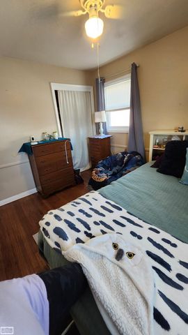 23814 Cushing Street, Eastpointe, MI 48021