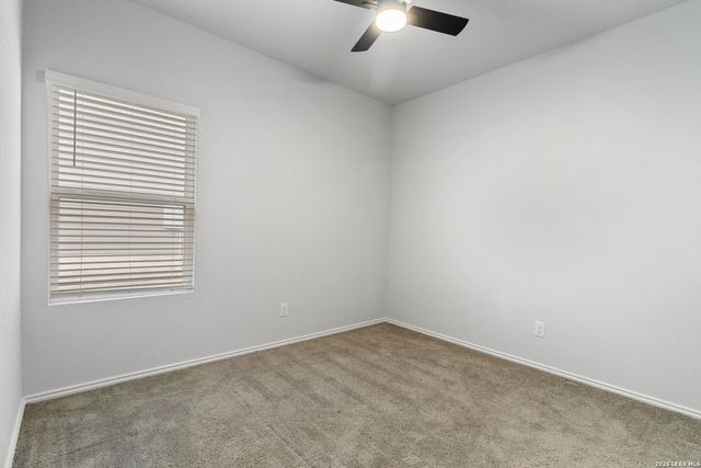 4250 ADMIRALS BND, Converse, TX 78109