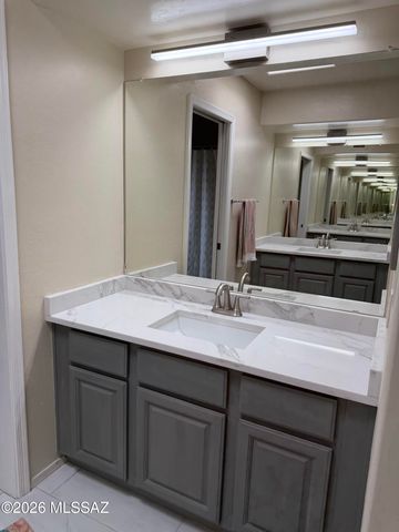 2928 E Sierra Vista Road, Tucson, AZ 85716