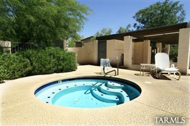 2928 E Sierra Vista Road, Tucson, AZ 85716