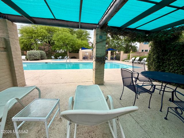 2928 E Sierra Vista Road, Tucson, AZ 85716
