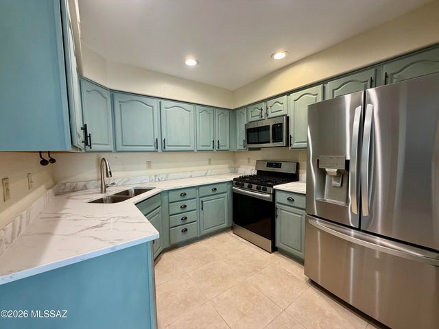 2928 E Sierra Vista Road, Tucson, AZ 85716