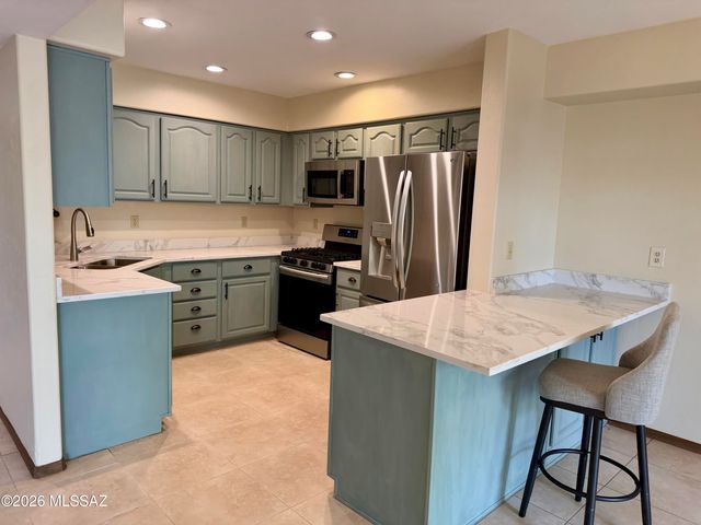 2928 E Sierra Vista Road, Tucson, AZ 85716