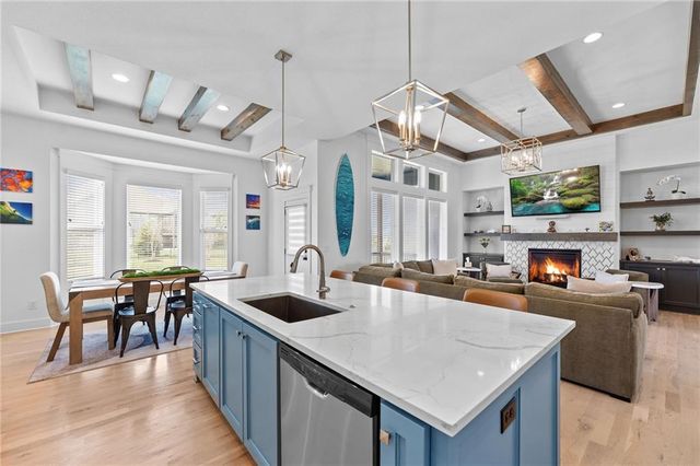12901 W 170th Street, Overland Park, KS 66221