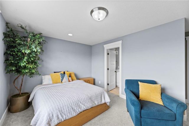 12901 W 170th Street, Overland Park, KS 66221