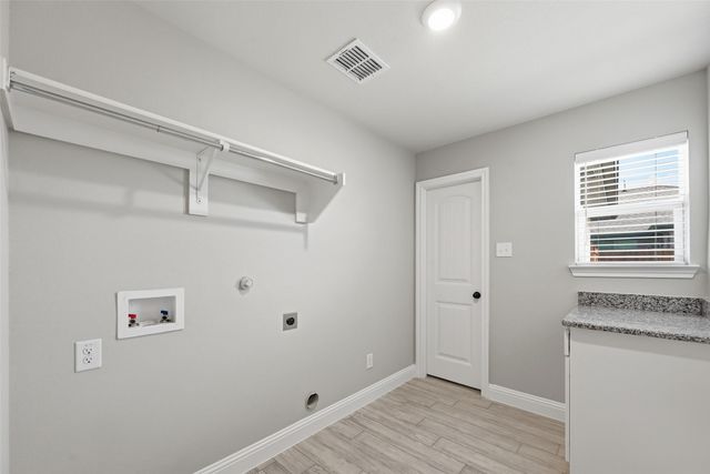 501 Crabtree Circle, Josephine, TX 75173
