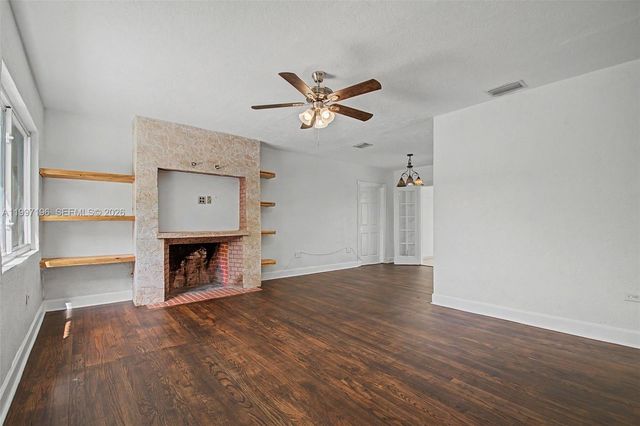 3951 SW 2nd Ter, Miami, FL 33134