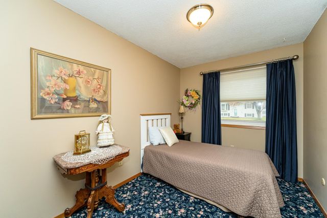 978 17th Street SE, Rochester, MN 55904