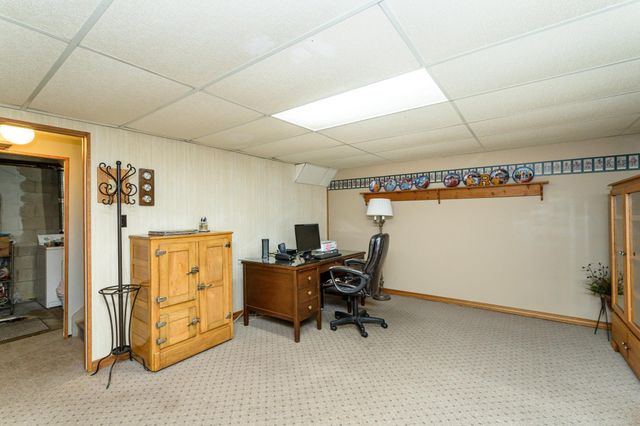 978 17th Street SE, Rochester, MN 55904