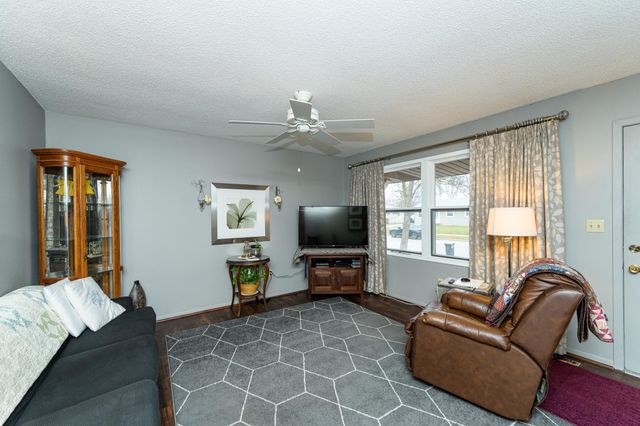 978 17th Street SE, Rochester, MN 55904