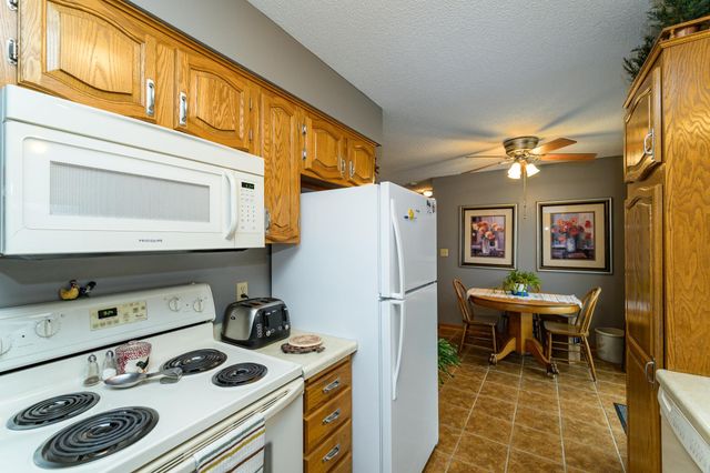 978 17th Street SE, Rochester, MN 55904