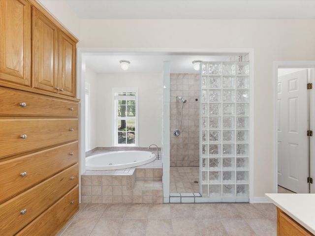 1025 Burchbury Trail, Argyle, TX 76226