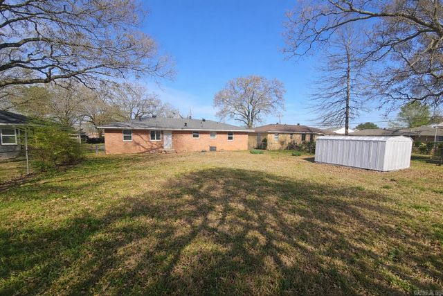 4518 Olive, North Little Rock, AR 72116