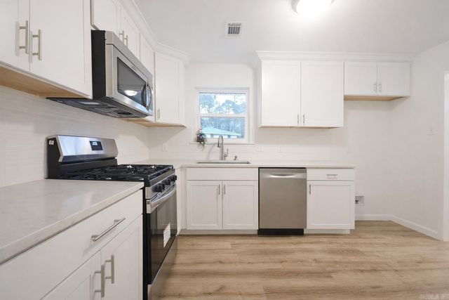 4518 Olive, North Little Rock, AR 72116