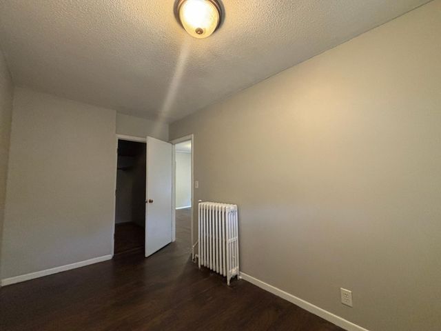 1092 Edgerton Street, Saint Paul, MN 55130