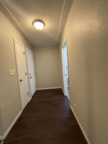 1092 Edgerton Street, Saint Paul, MN 55130