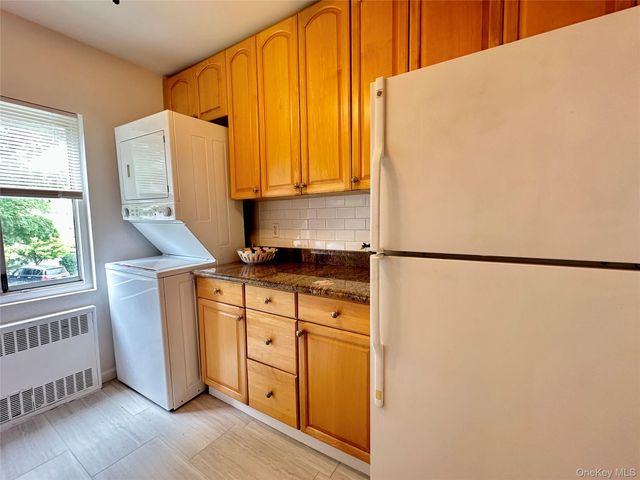 129 Fenimore Rd 129B, Mamaroneck, NY 10543