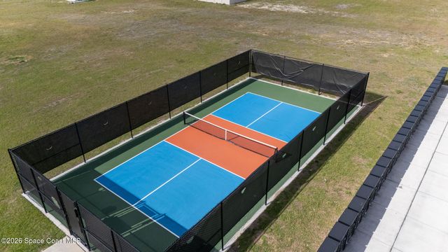 1061 Canfield Circle SE, Palm Bay, FL 32909