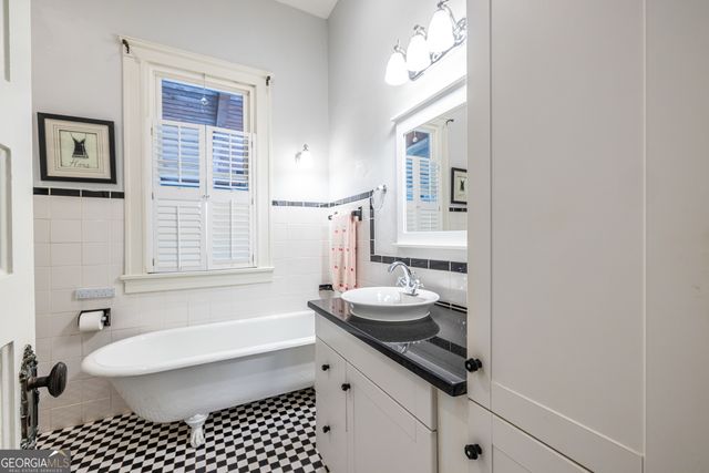 619 Rosalia Street SE, Atlanta, GA 30312