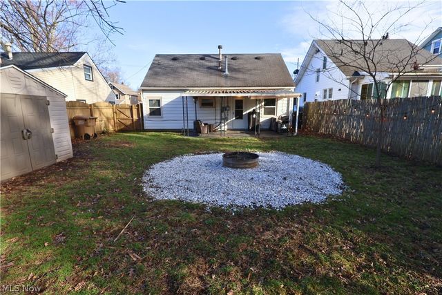 842 Grant Avenue, Cuyahoga Falls, OH 44221