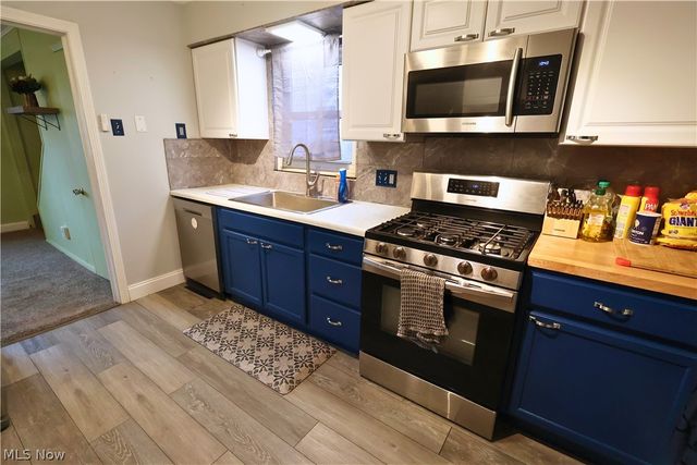 842 Grant Avenue, Cuyahoga Falls, OH 44221