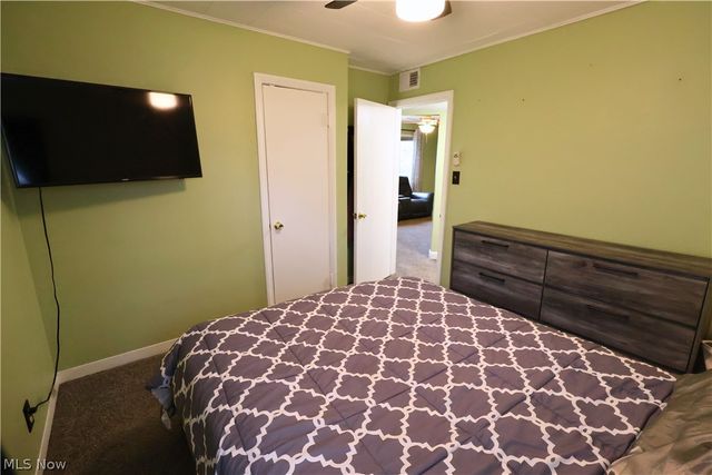 842 Grant Avenue, Cuyahoga Falls, OH 44221