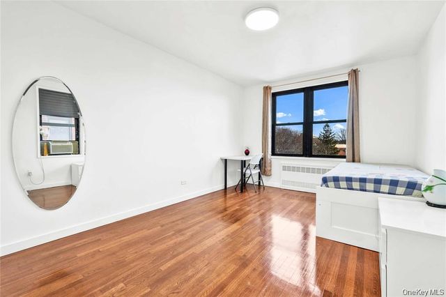 150-29 72nd Road 4H, Flushing, NY 11367