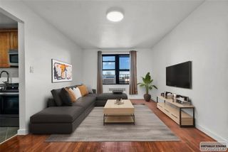 150-29 72nd Road 4H, Flushing, NY 11367