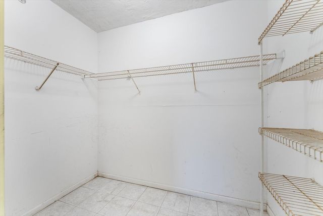 7507 La Paz Boulevard N101, Boca Raton, FL 33433