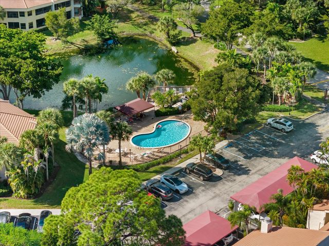 7507 La Paz Boulevard N101, Boca Raton, FL 33433